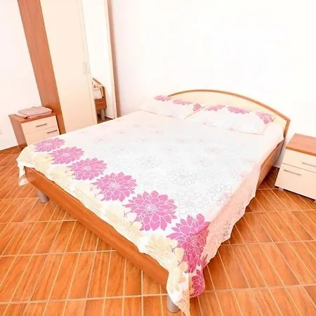 Mila Apartment